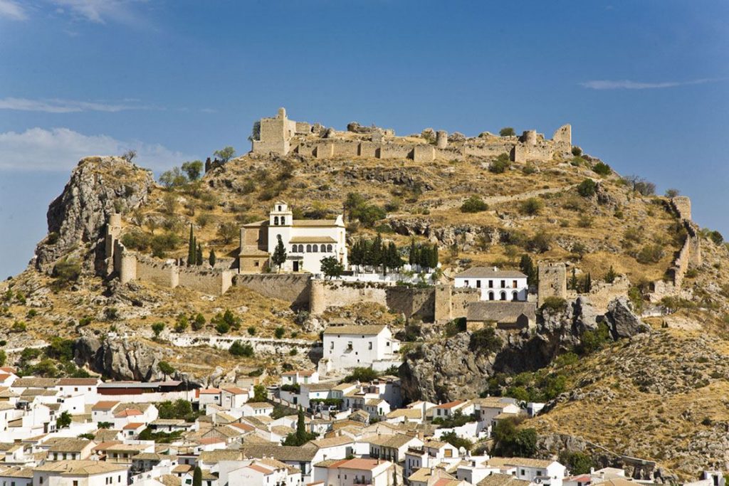 Ruta Gollizno - Castillo y pósito de Moclín